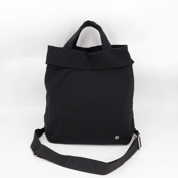 Lululemon On My Level Bag 2.0 19L Black OS - Picture 3 of 13